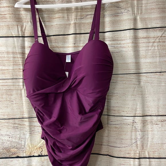 bathing suit 😎 - Picture 2 of 15